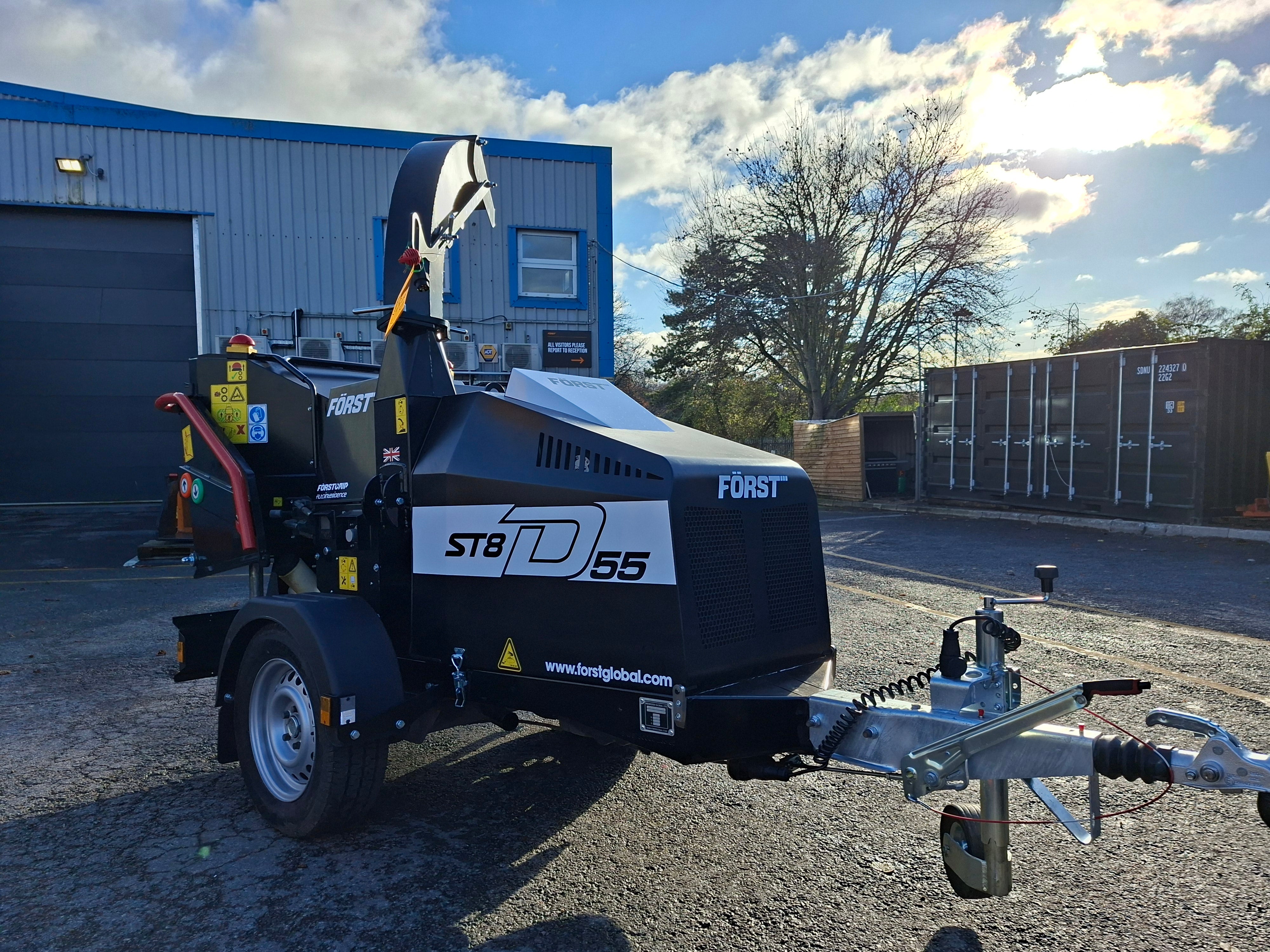 Stunning Black Först ST8D | 2021 | 598 hours – Used woodchippers